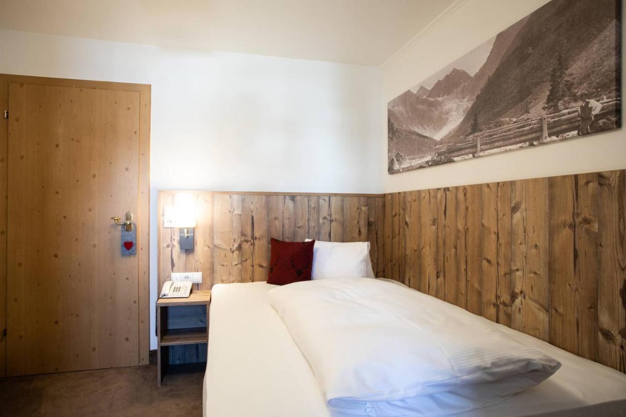 Hotel Bergland Superior سانكت ليونارد إم بيتزتال المظهر الخارجي الصورة